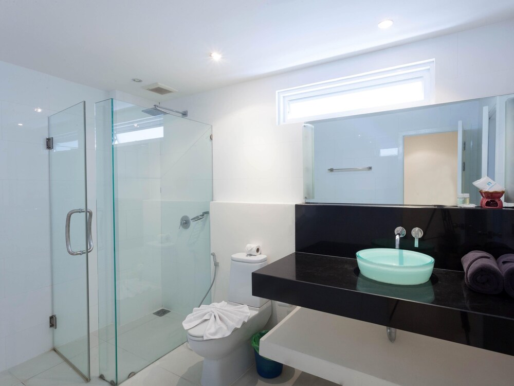 Apartment, 2 Bedrooms, Sea View - Bathroom