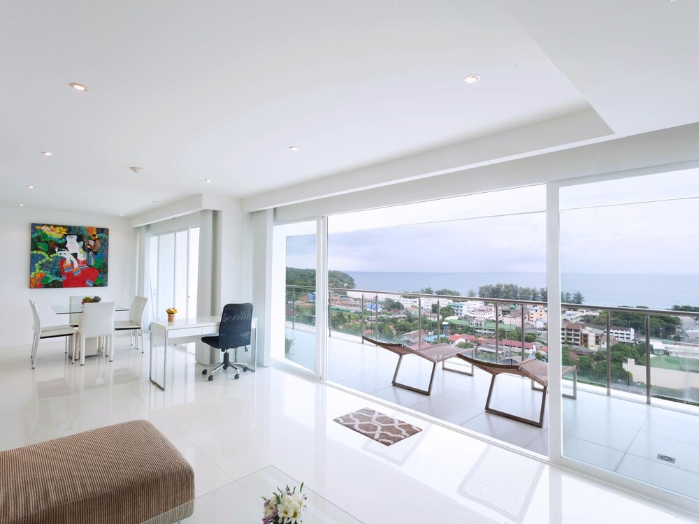 Apartment, 2 Bedrooms, Sea View - Guestroom
