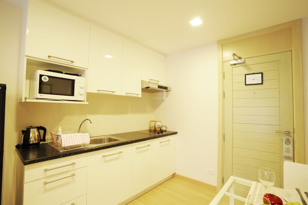 Superior Room, 1 Bedroom - In-Room Kitchen