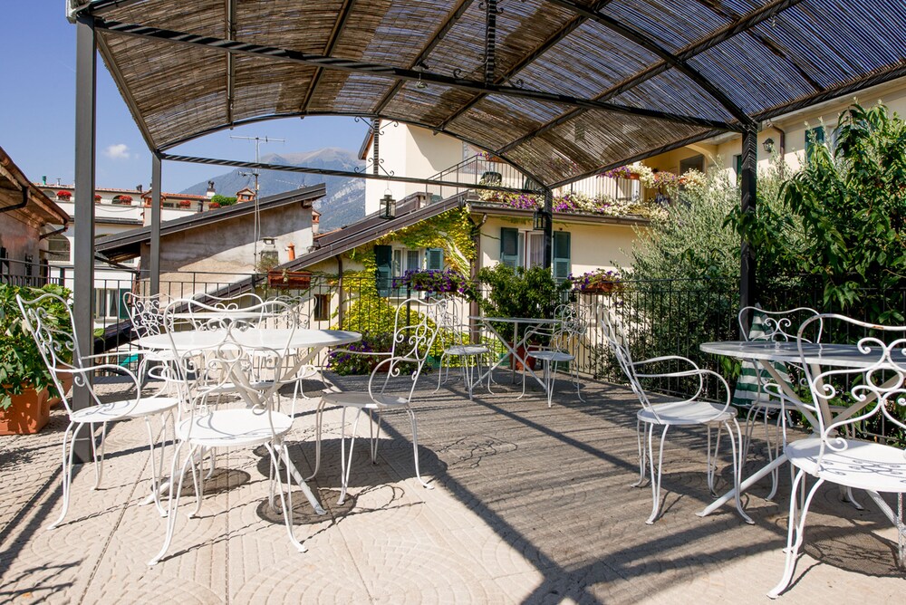 Gazebo