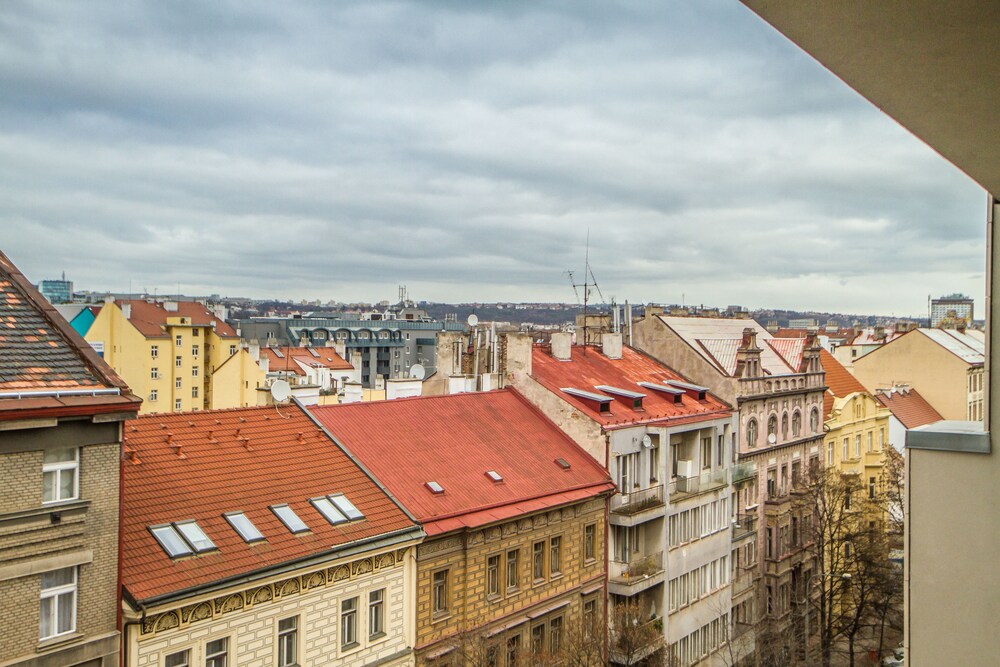 Superior Apartment, 4 Bedrooms, 2 Bathrooms - Guestroom View