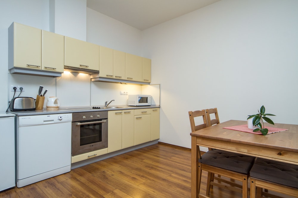Grand Apartment, 2 Bedrooms, Bathtub - In-Room Kitchenette