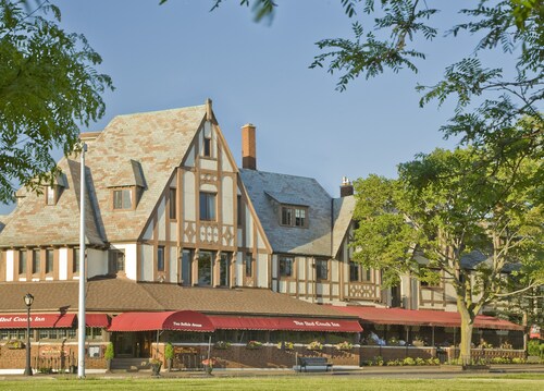 The Red Coach Inn