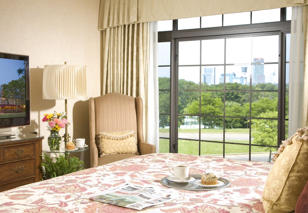 Guestroom View