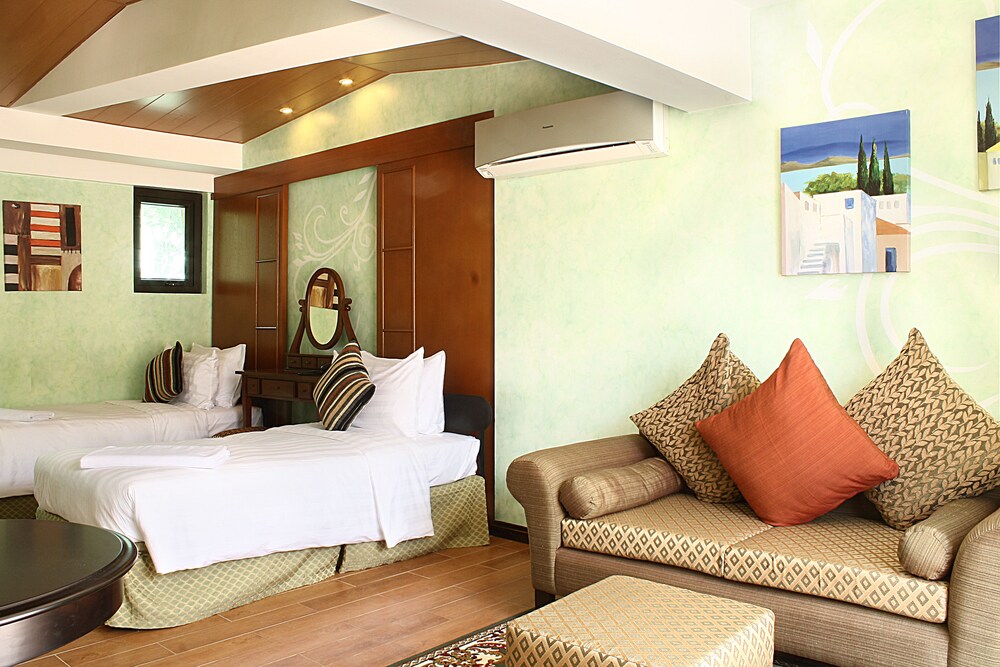 Guestroom