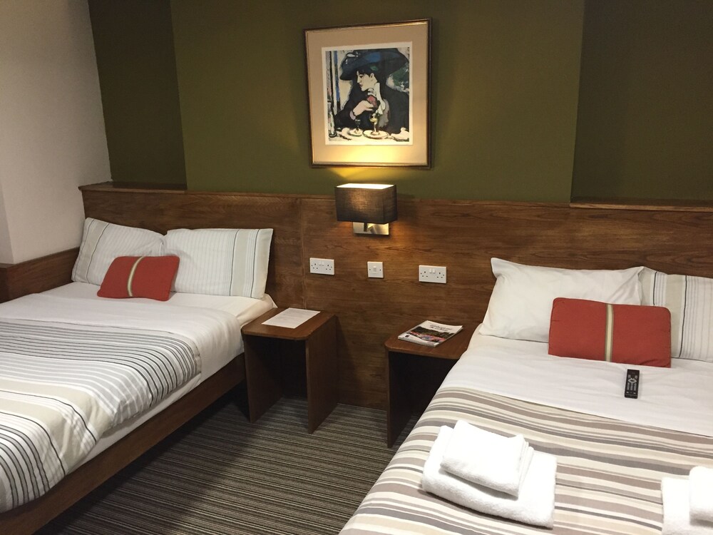 Guestroom