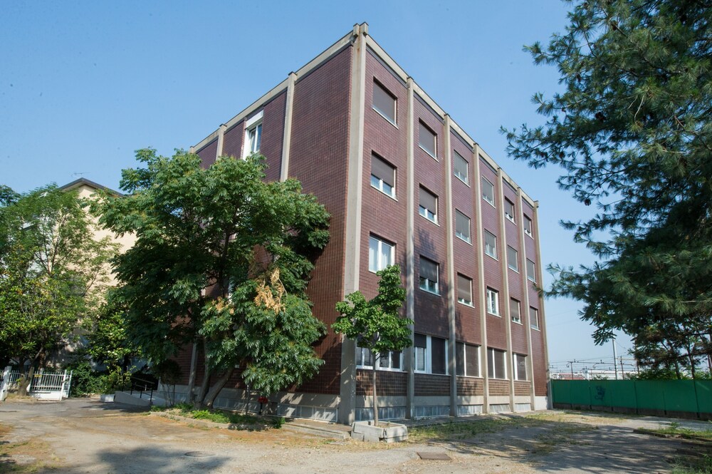 Esterni