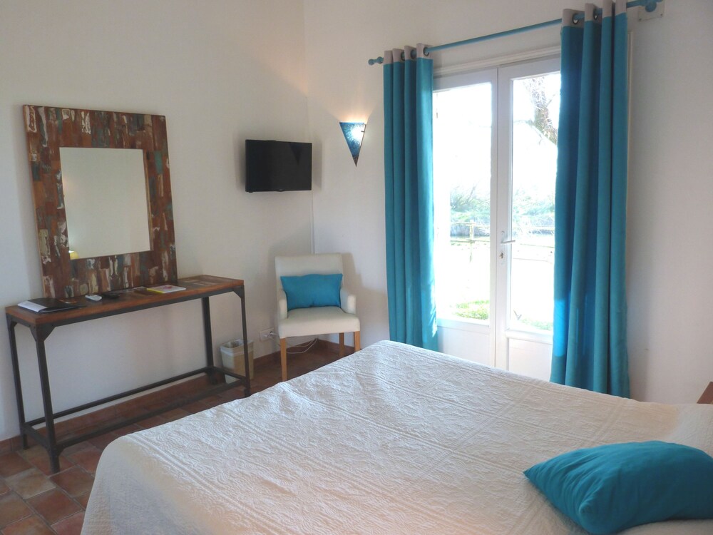 Guestroom