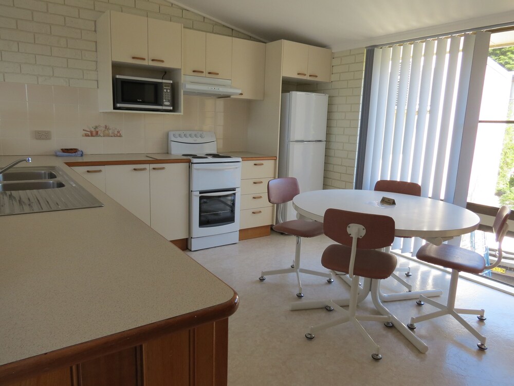 2 Bedroom Townhouse - Guestroom