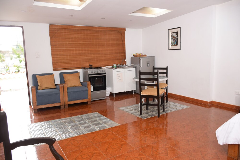 Apartment, 2 Bedrooms - In-Room Kitchen