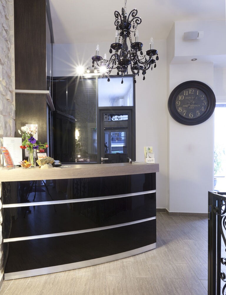 Hotel Bar