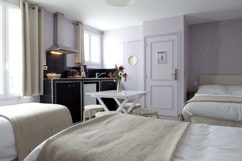 Guestroom