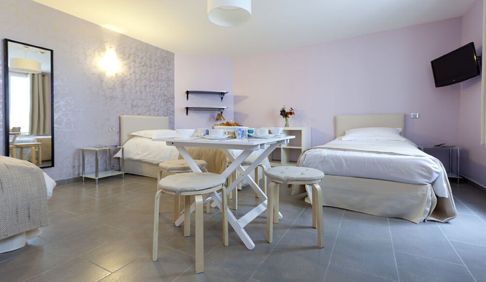 Guestroom