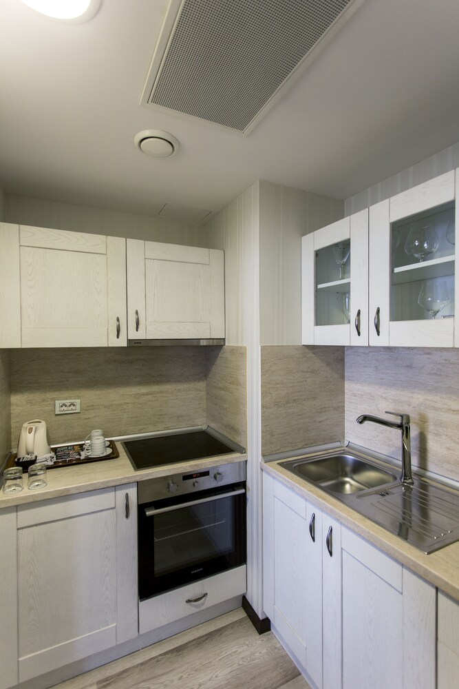 In-Room Kitchen