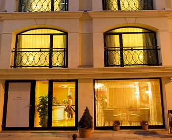 Hotel Front - Evening/Night