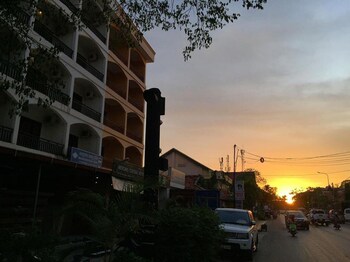 Hotel Front - Evening/Night