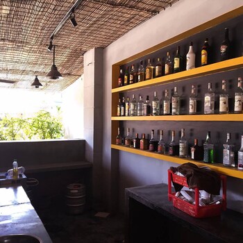 Hotel Bar