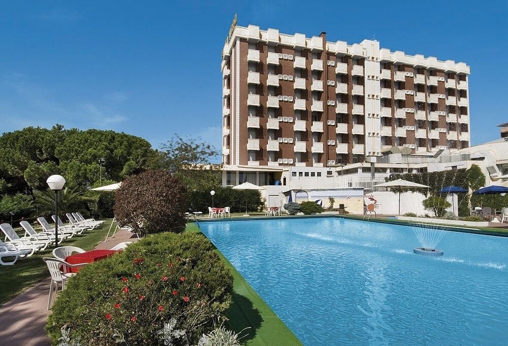 Piscina all'aperto