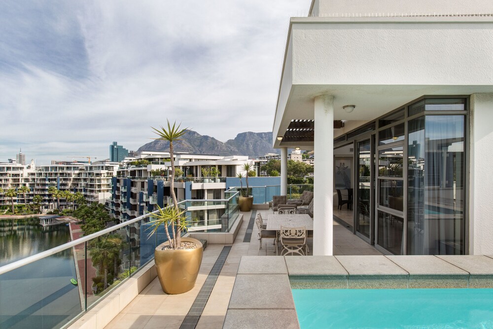 Superior Penthouse, 3 Bedrooms - Balcony