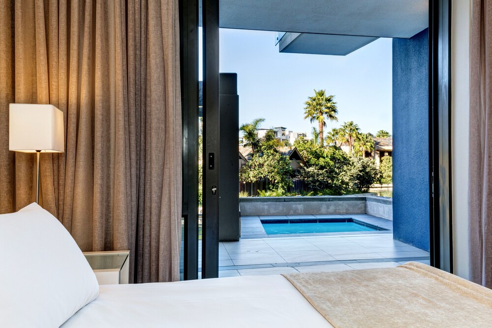 Superior Apartment, 2 Bedrooms - Guestroom View