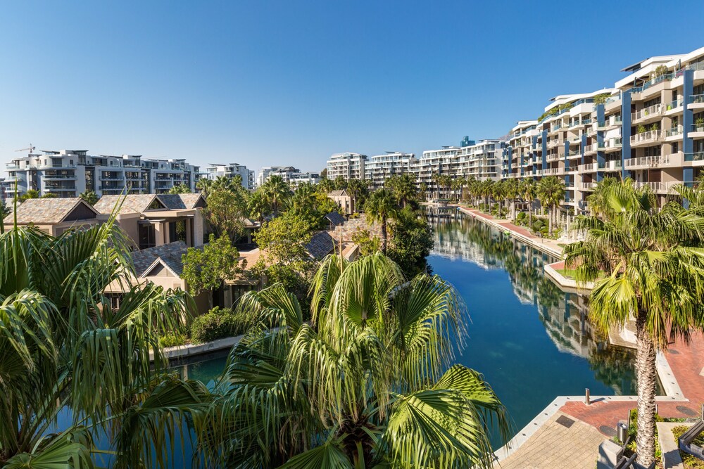 Luxury Apartment, 2 Bedrooms - View from Hotel