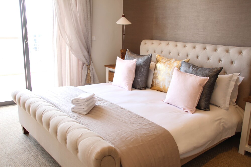 Superior Penthouse, 3 Bedrooms - Guestroom