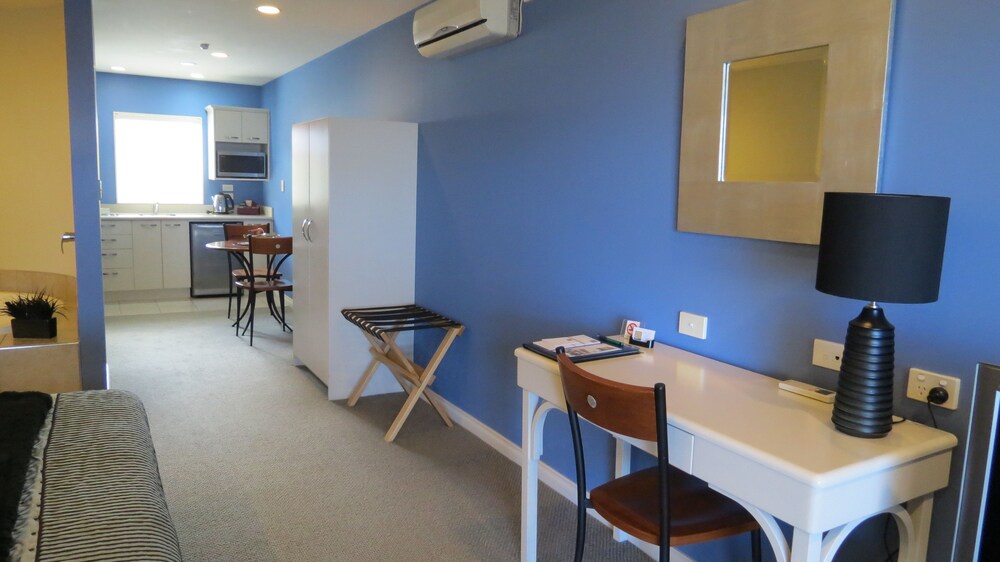 Centre d'affaires dans la chambre