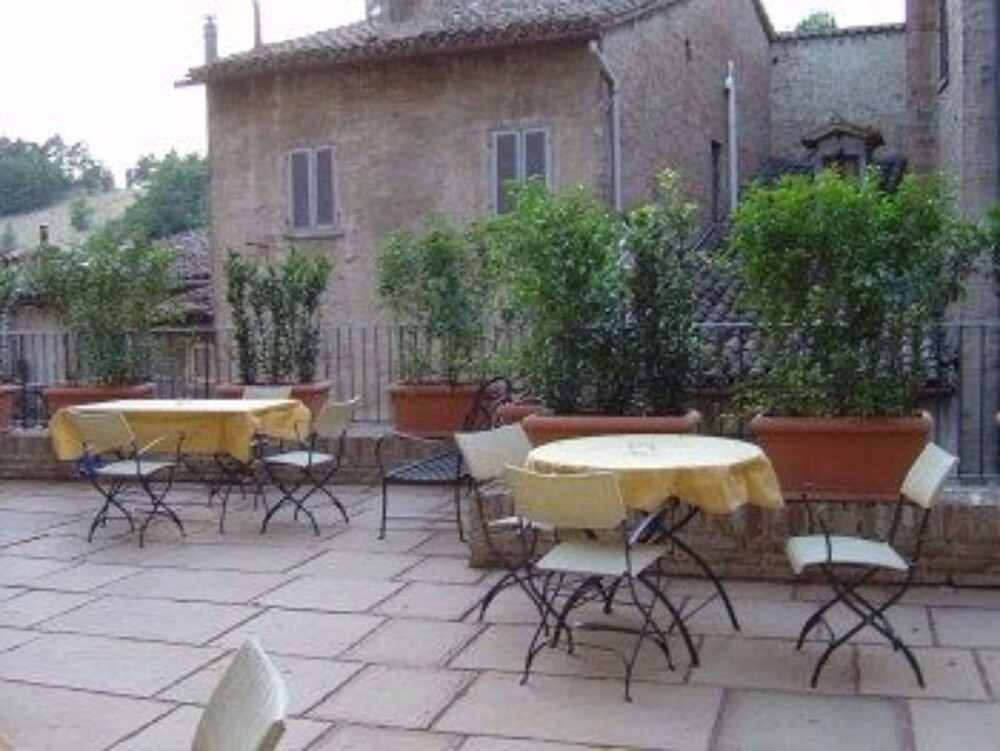 Courtyard View