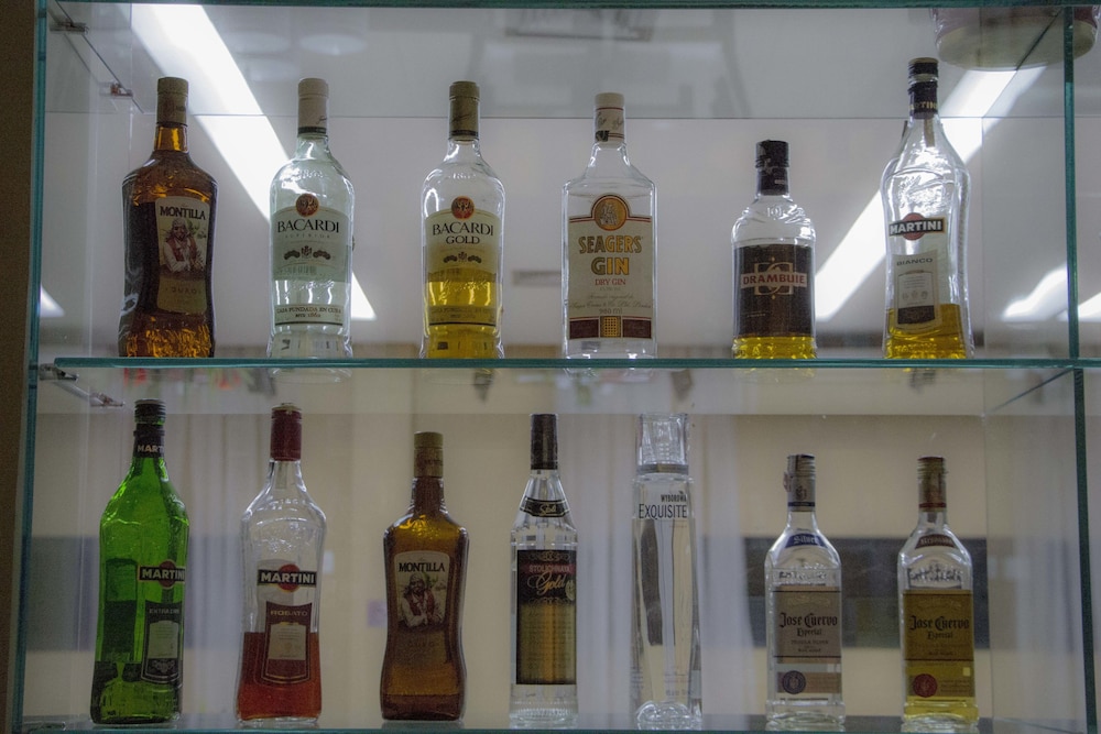Hotel Bar