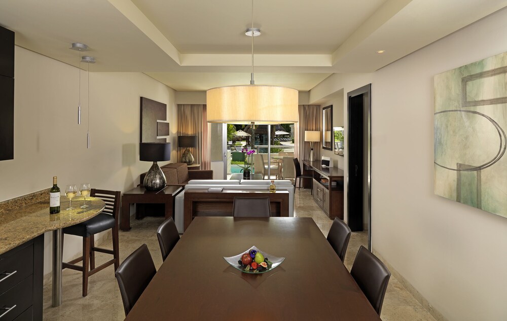 In-Room Kitchenette