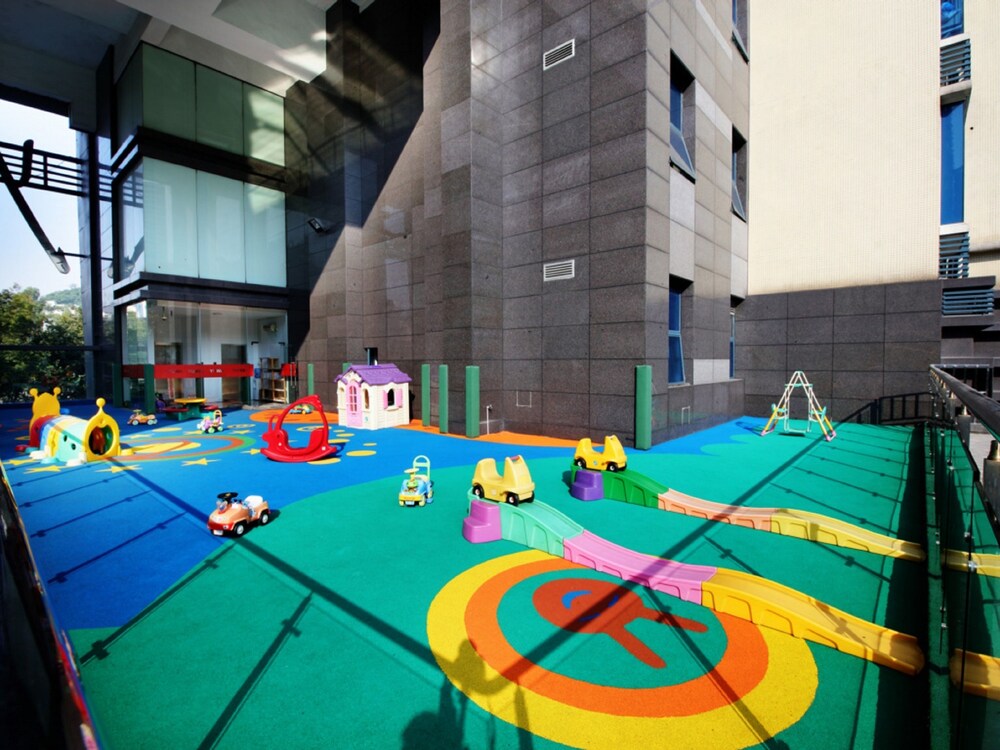Childrens Play Area - Outdoor