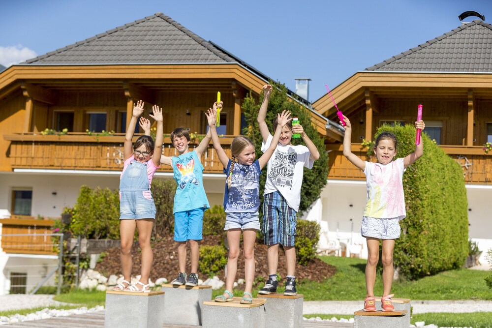Childrens Play Area - Outdoor
