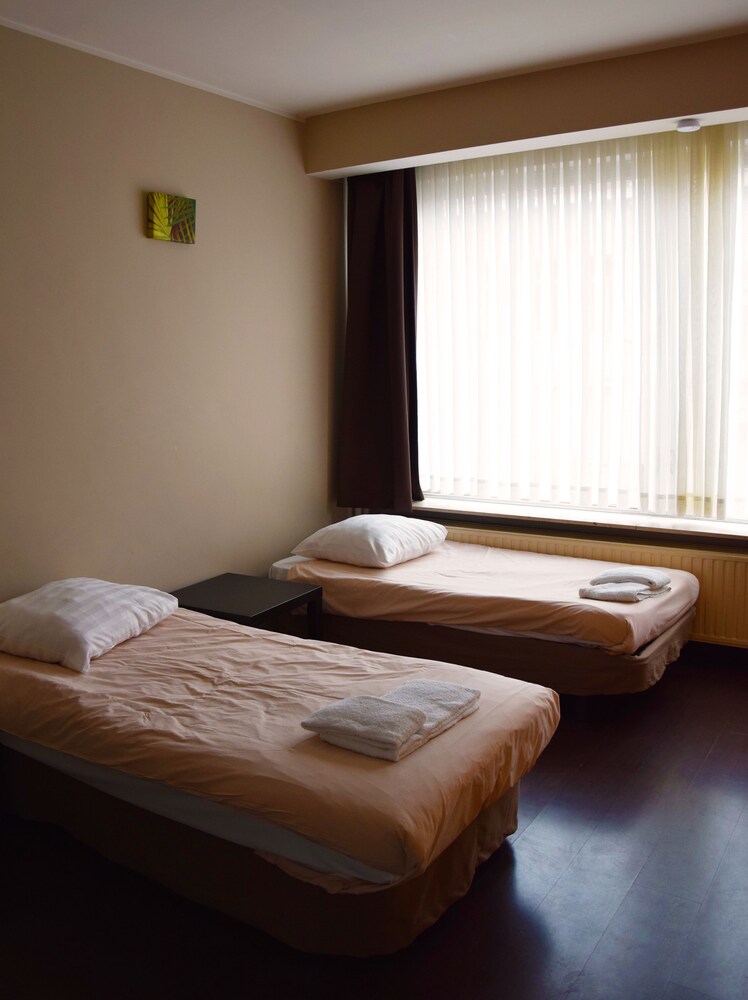 Studio, 2 Twin Beds - Guestroom