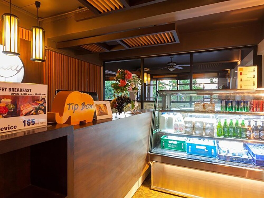 Hotel Bar