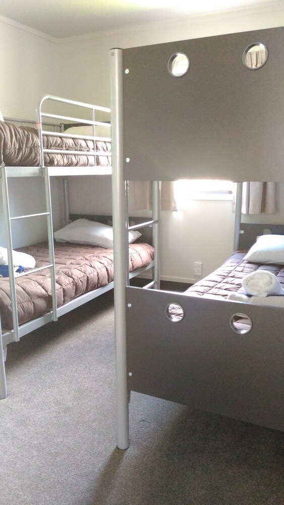 Family unit 18 - Guestroom