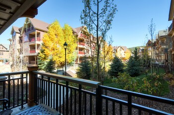 Guestroom View
