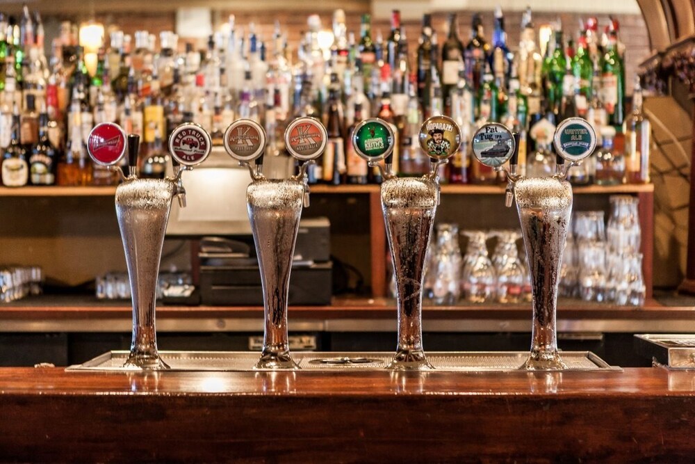 Hotel Bar