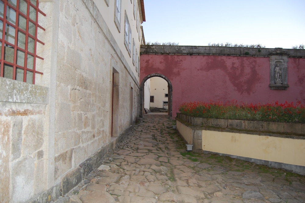 Jardines del establecimiento