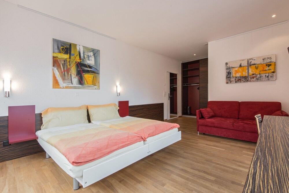 Guestroom