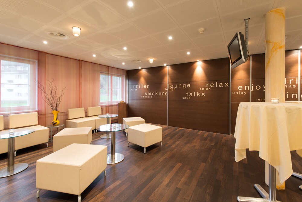 Hotel Lounge