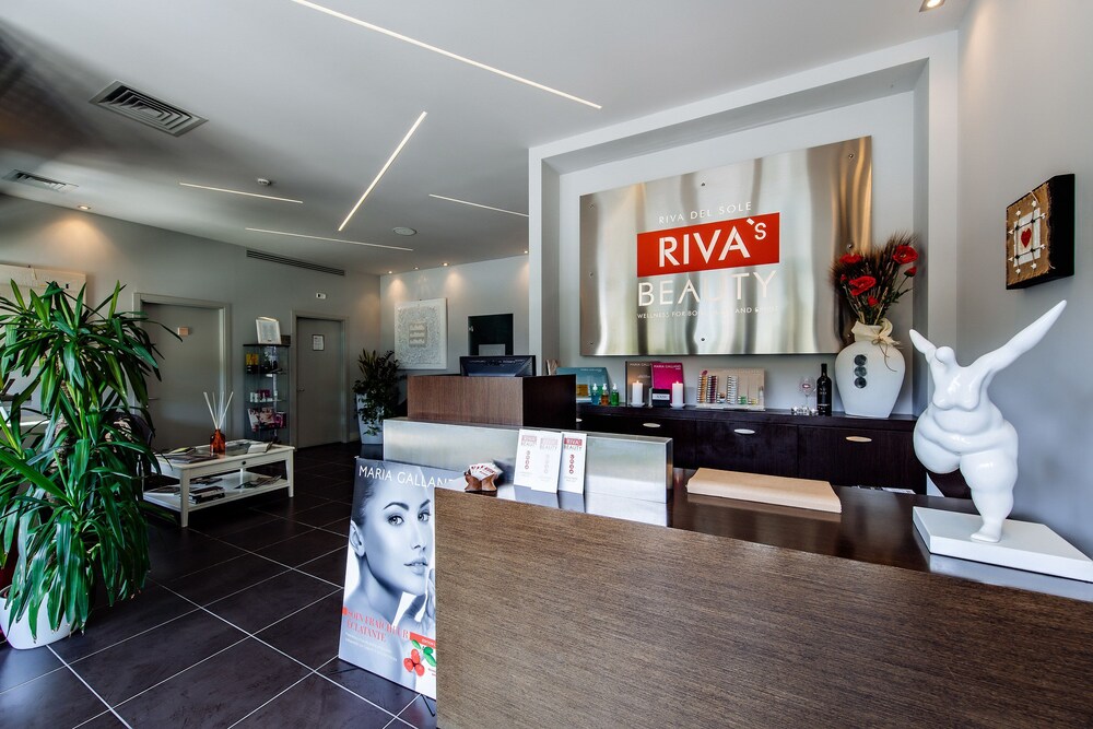 Spa Reception