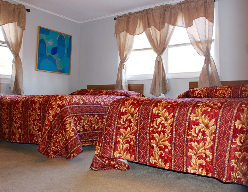 Guestroom View
