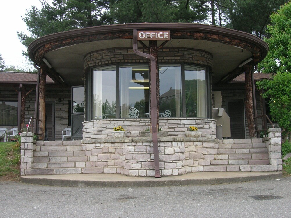 Hotel Front
