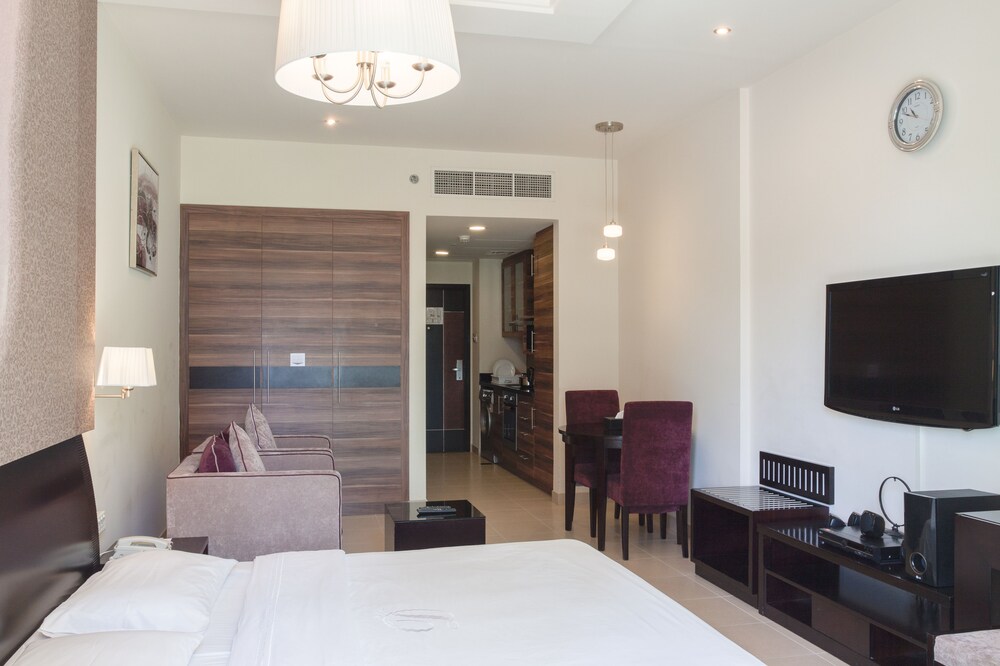 Studio - Guestroom