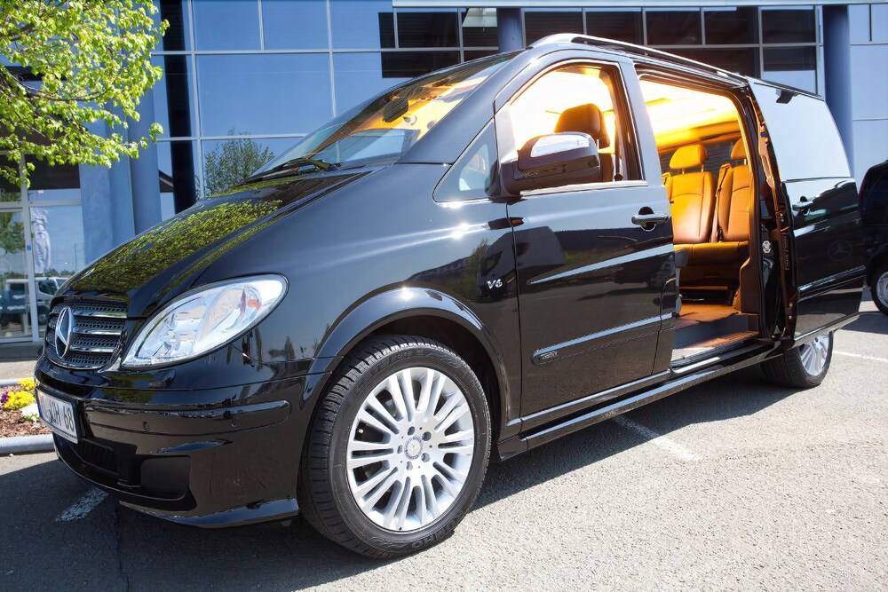 Flughafenshuttle