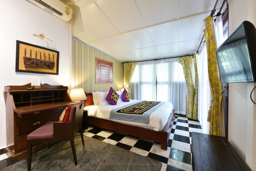 Guestroom
