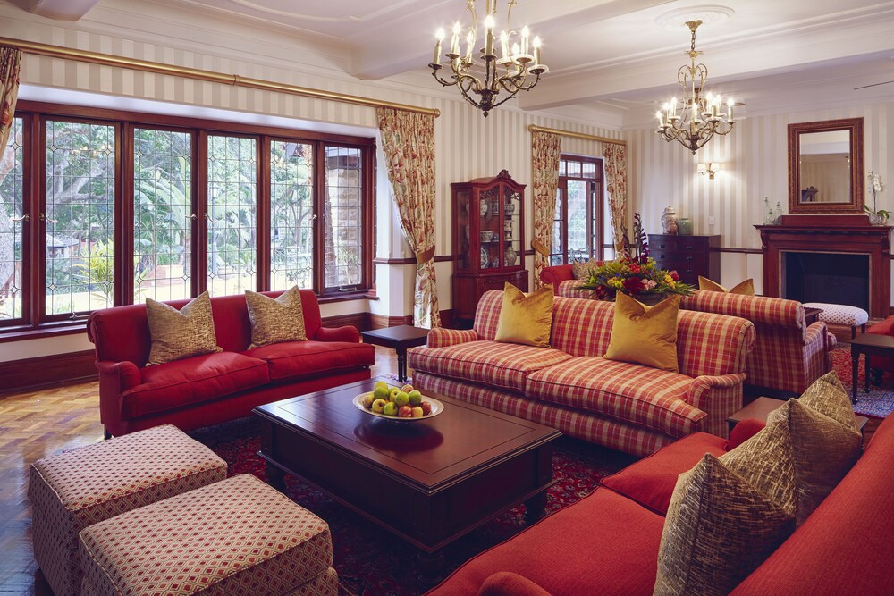 Executive Lounge