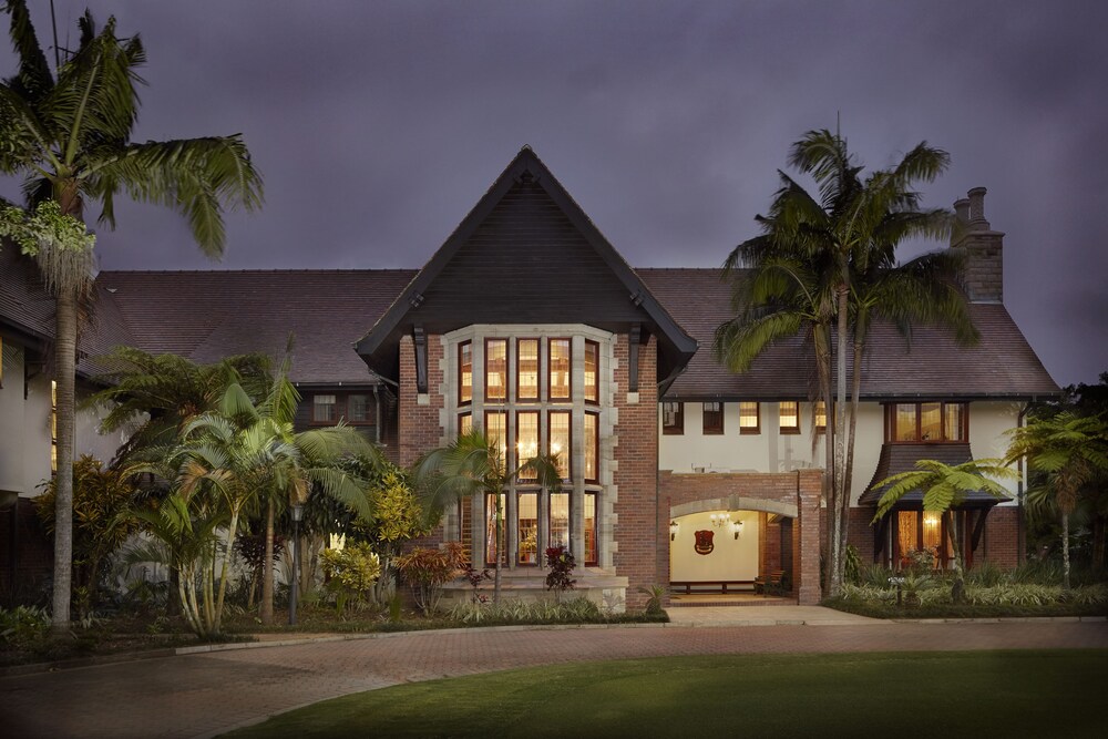 Hotel Front - Evening/Night