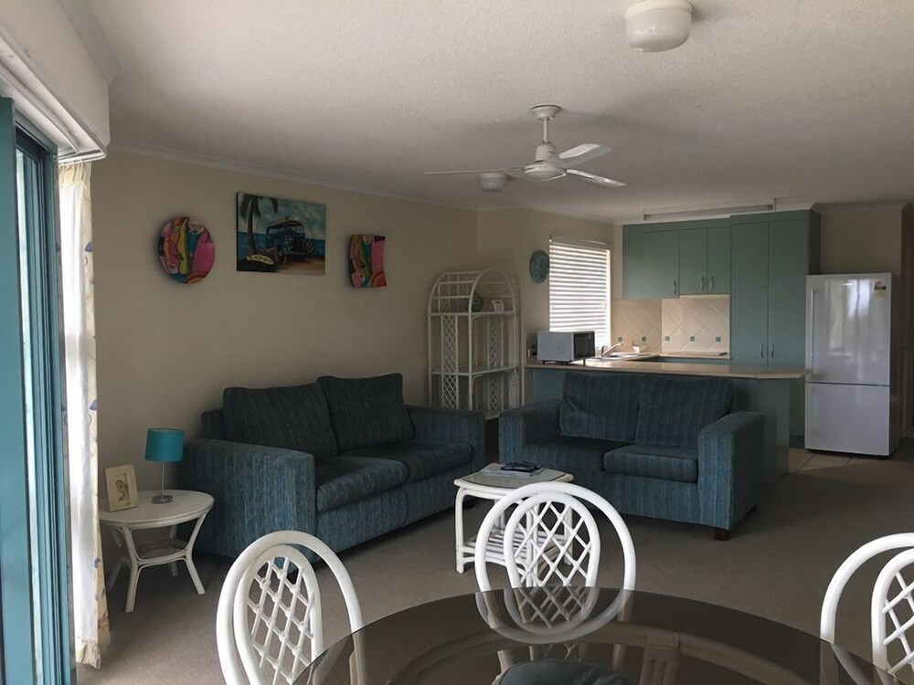 Apartment, 3 Bedrooms - Living Area