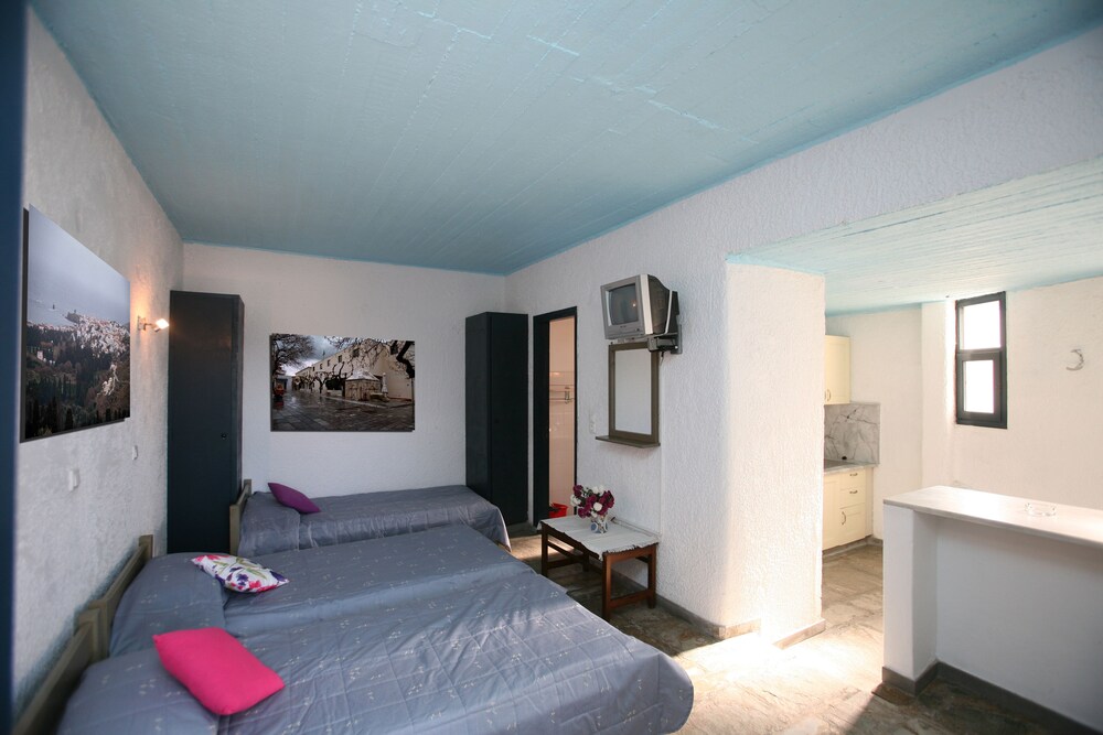 Apartment, 1 Bedroom - Guestroom